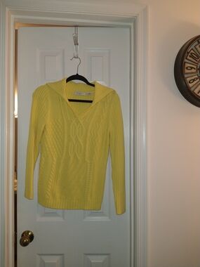 Liz Claiborne Yellow Cable-Knit Hooded Sweater